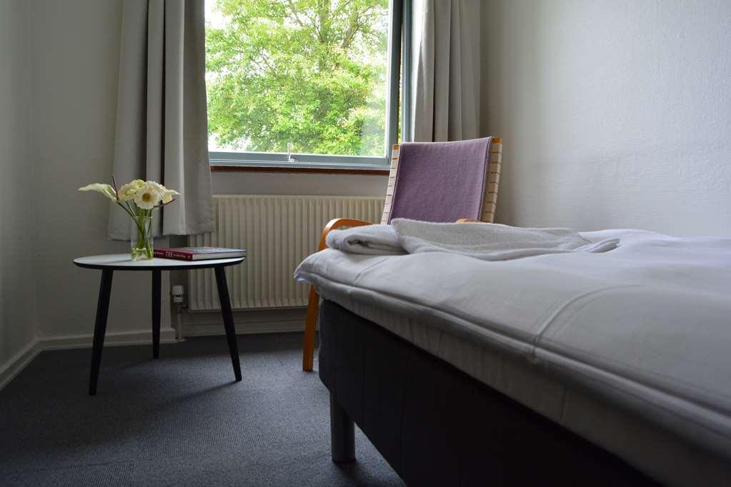 Ech Park Hotel Есбер Стая снимка