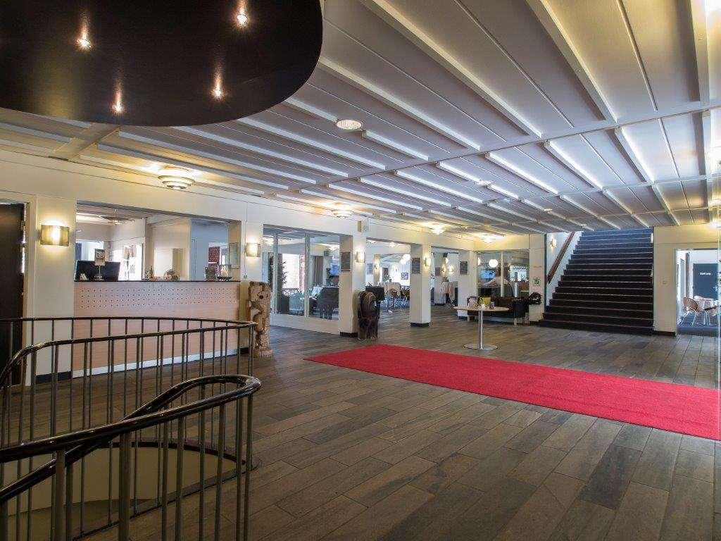 Ech Park Hotel Есбер Интериор снимка